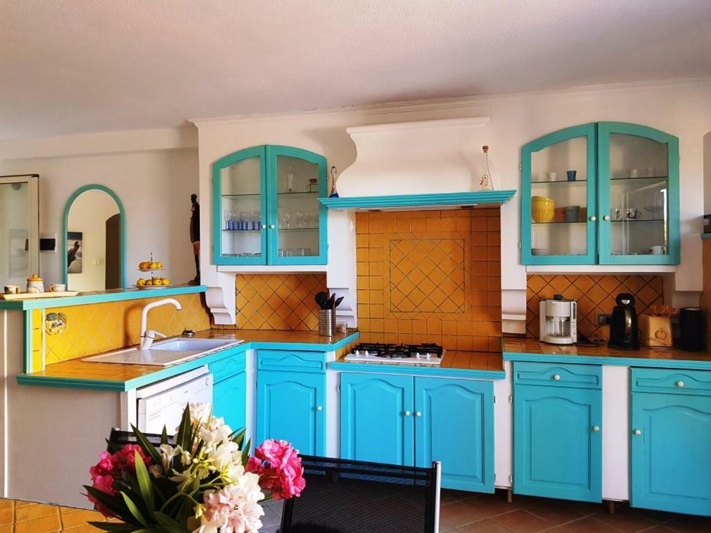 Villa Saba Олбия Екстериор снимка